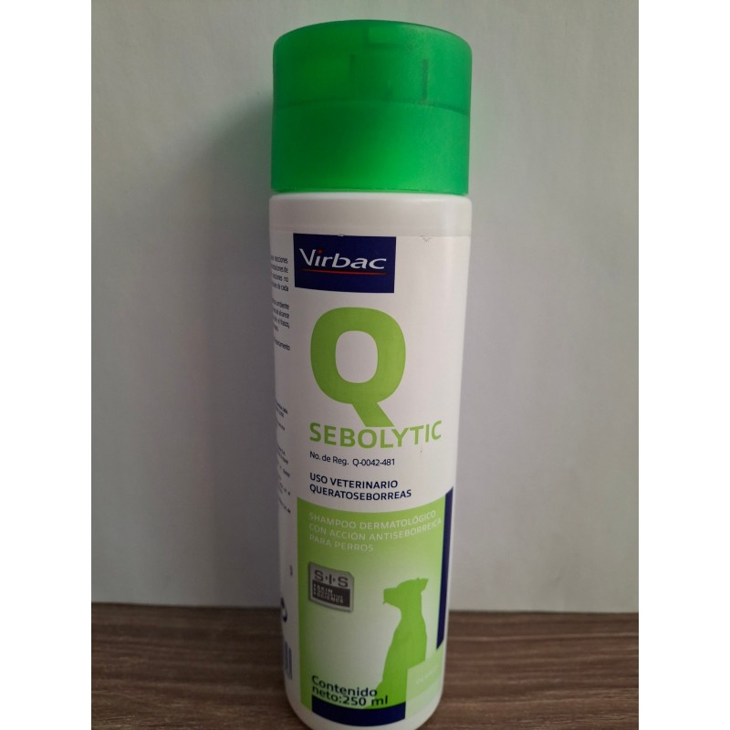 SEBOLYTIC Shampoo Dermatológico con acción antiseborreica para perros